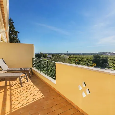 度假居 Caravela By Interhome